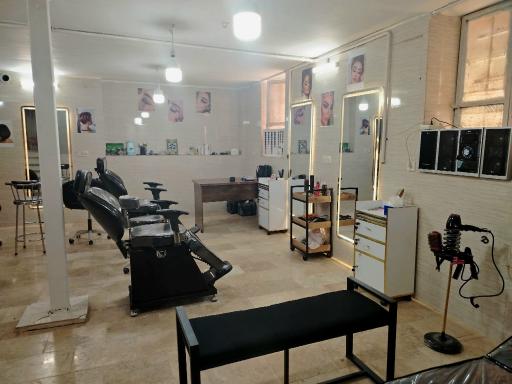 عکس سالن زیبایی آتنا 
