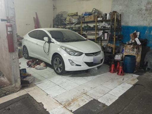 عکس کلینیک فنی تخصصی خودرو فواد