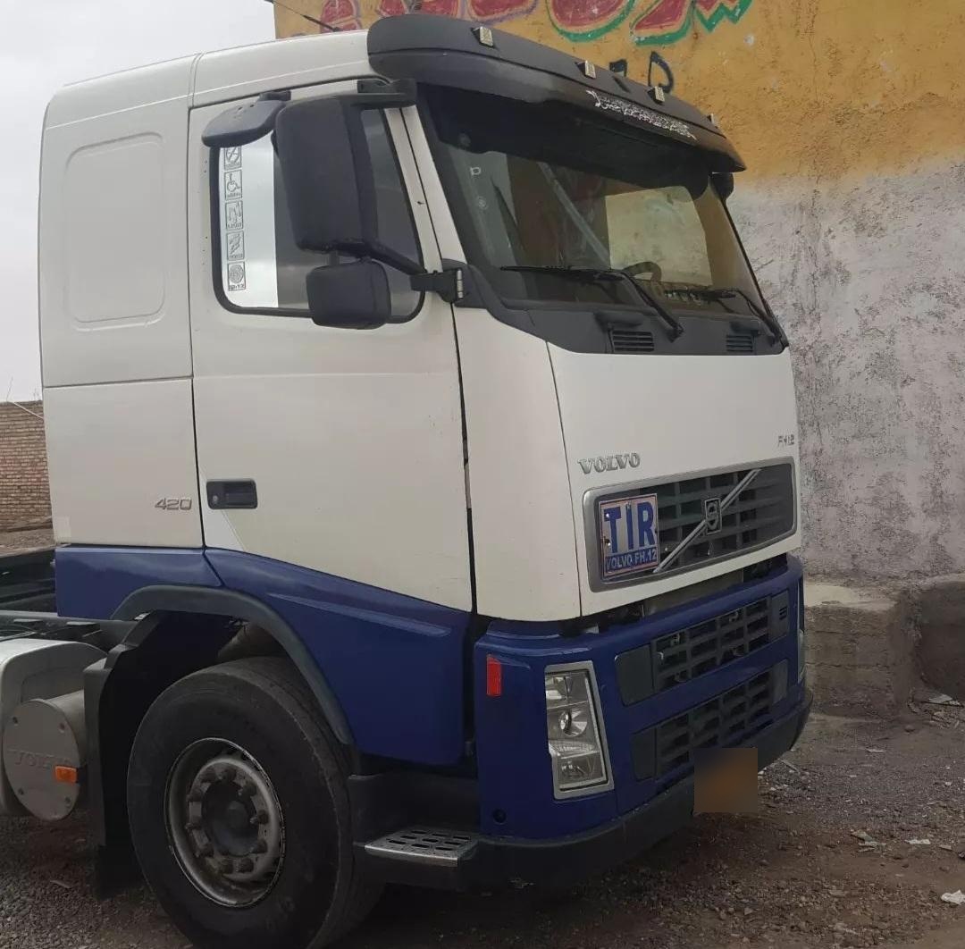 عکس نمایشگاه کامیون ولوو حسینعلی پور