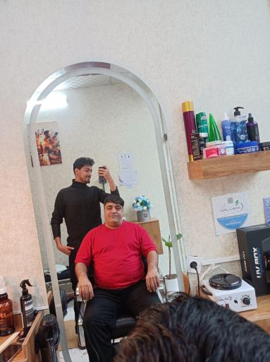 عکس پیرایش امید