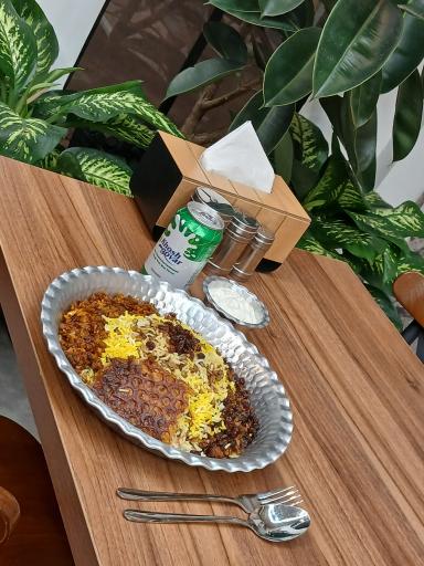 عکس رستوران گلی خانوم