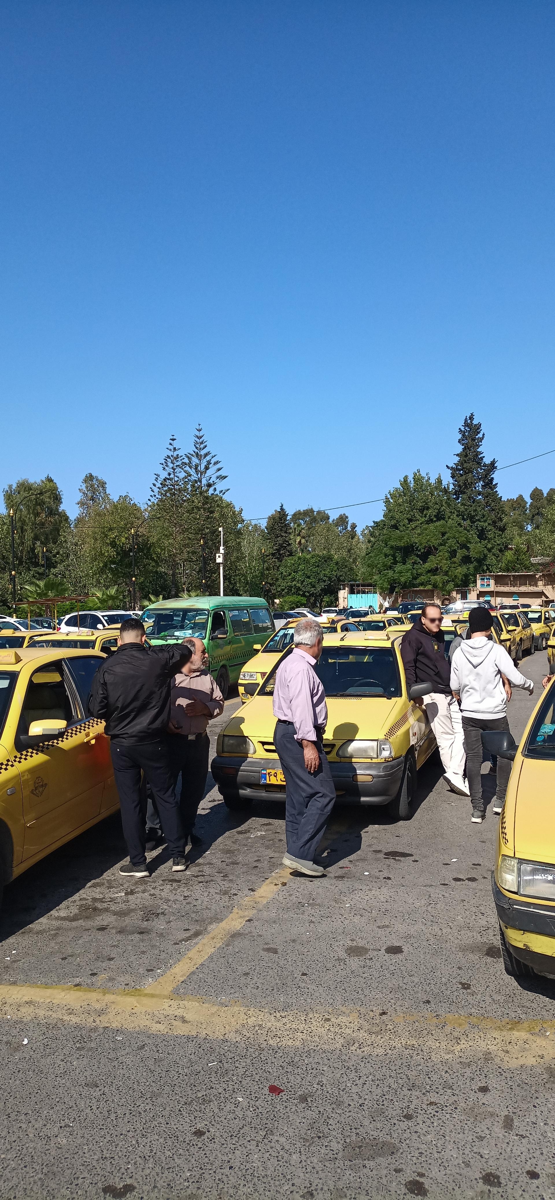 عکس پایانه تاکسی گالش‌پل - تلیکسر