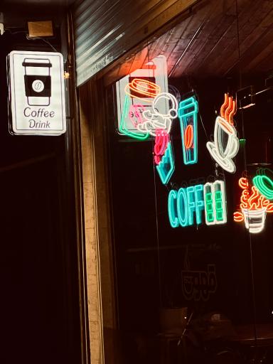 عکس کافه شارژ