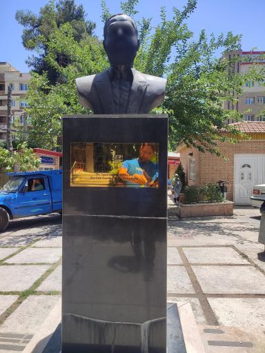 عکس پژوهشکده رویان