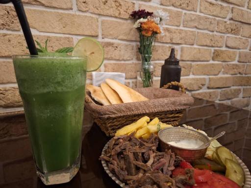 عکس گاص شاورما