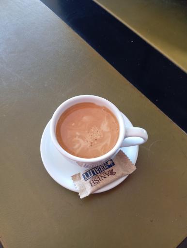 عکس کافی شاپ شاد 