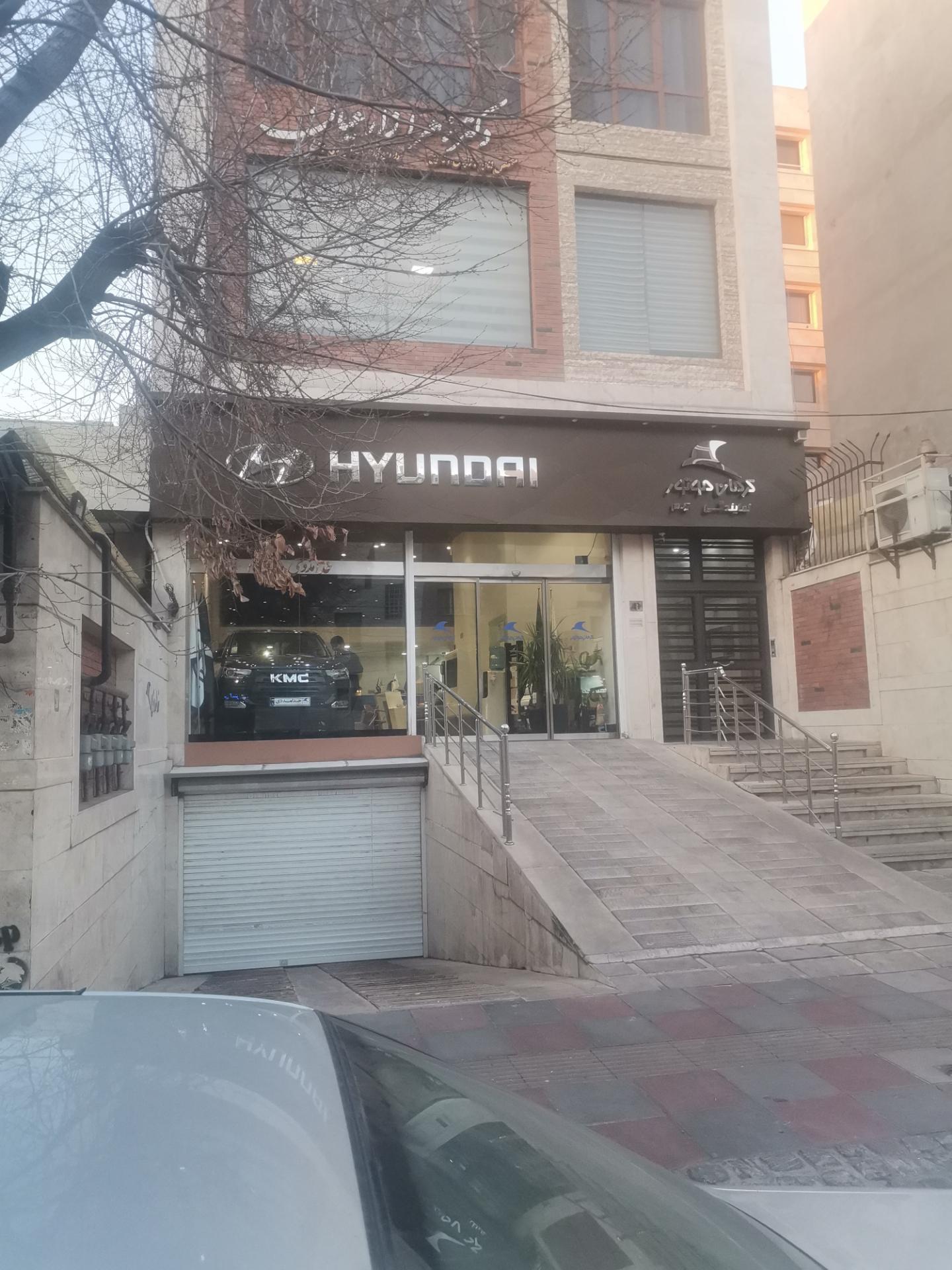 عکس نمایندگی کرمان موتور 305 خدامددی (1748)