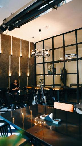 عکس کافه بورکا