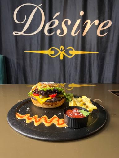 عکس کافه رستوران دِزیره 