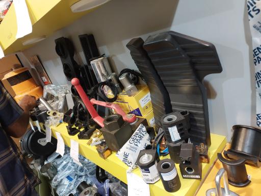 عکس لوازم یدکی احمدی پمپ گازوئیل 