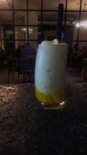 عکس کافه بورکا