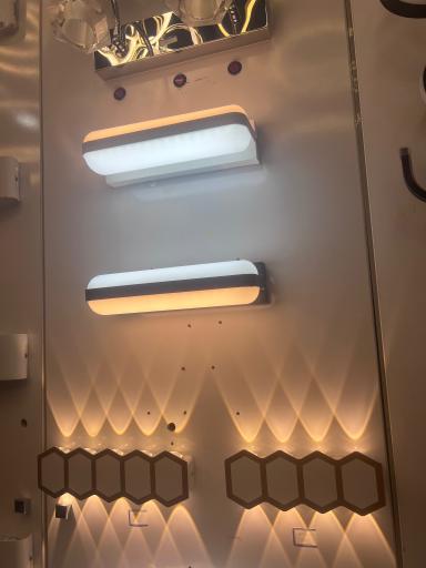 عکس الکتریکی پایتخت 