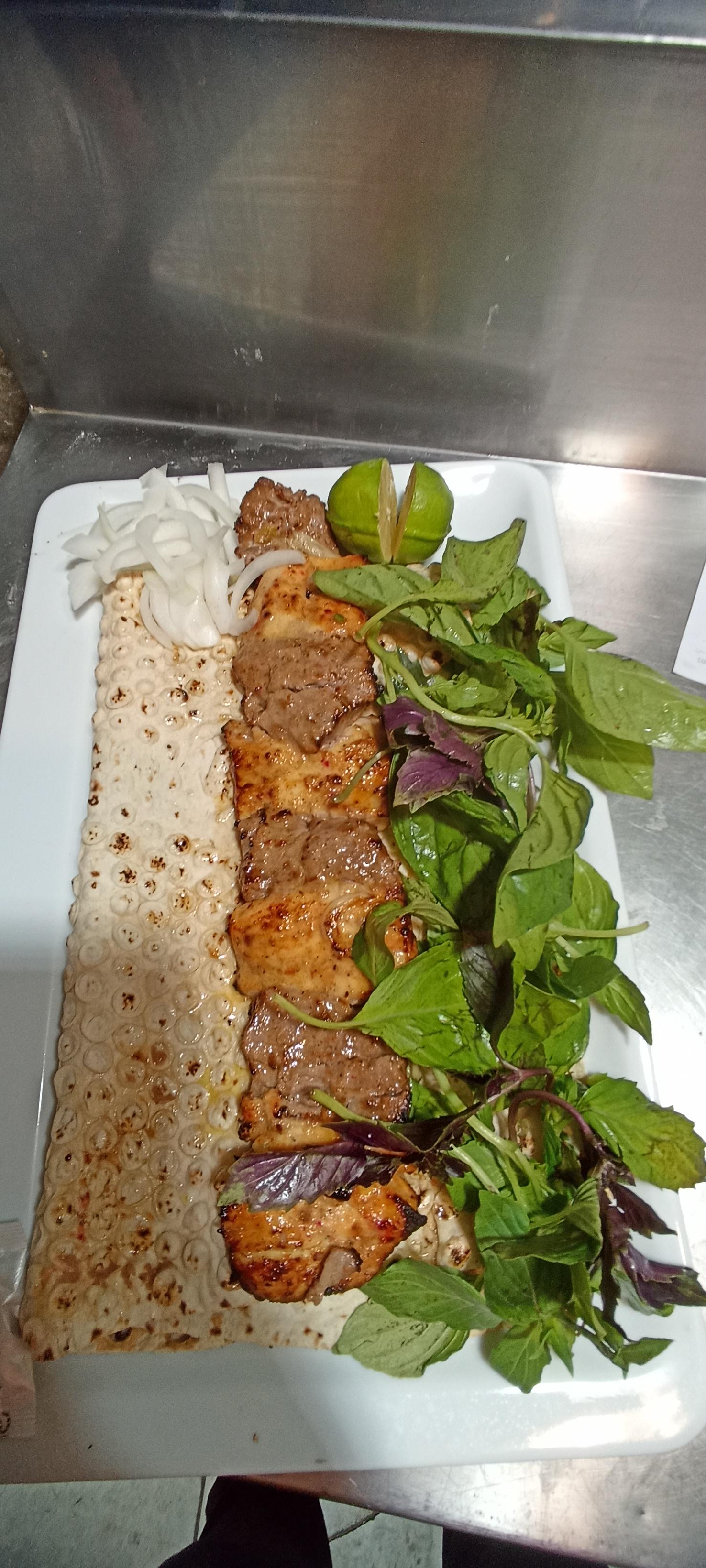 عکس کافه رستوران باغ راز
