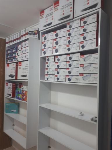 عکس فروشگاه دوربین مداربسته اسحاقی 