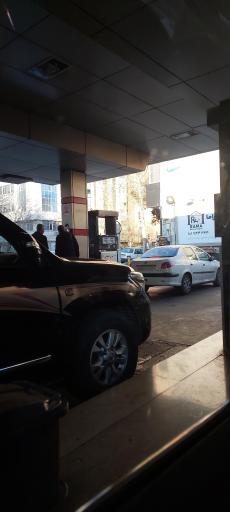 عکس پمپ بنزین ۱۶۳