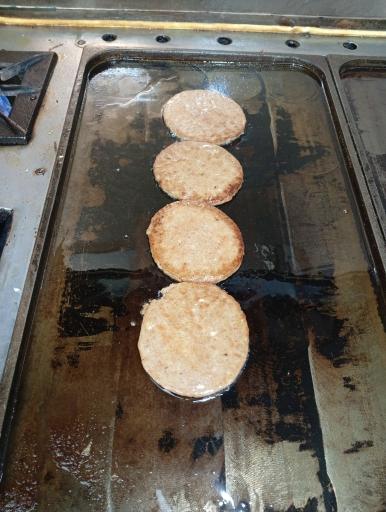 عکس ساندویچ بهار