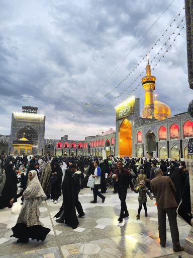 عکس صحن انقلاب