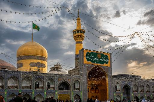 عکس صحن انقلاب