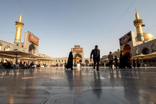 عکس صحن انقلاب