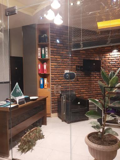 عکس دفتر مرکزی سامانه سواری‌های شخصی شوفر