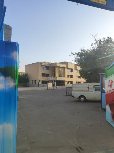 عکس دبیرستان پسرانه نمونه دولتی نیلفروش زاده