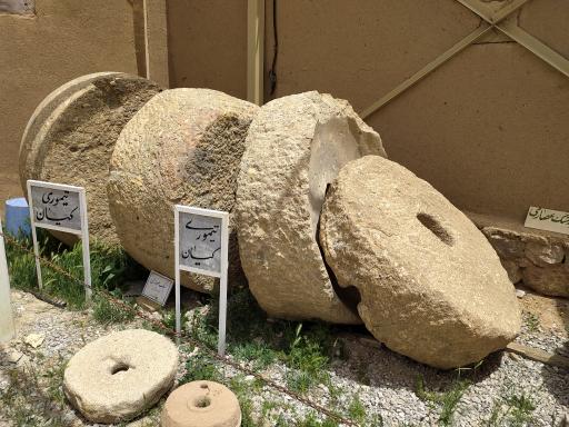 عکس موزه‌ آثار سنگی