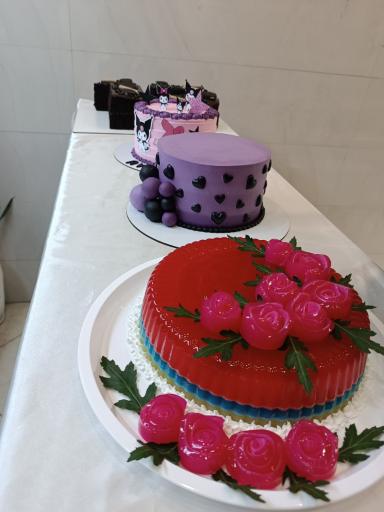 کیک و شیرینی شاتوت