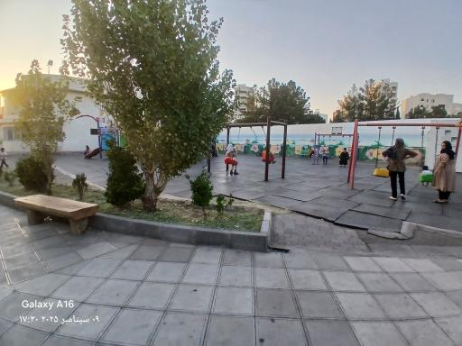 عکس پارک لاله