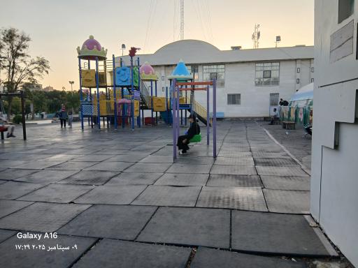 عکس پارک لاله