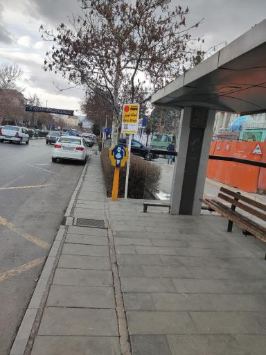 عکس ایستگاه اتوبوس سه راه دارایی