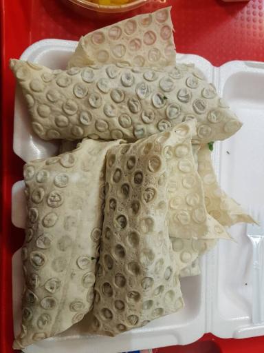 عکس رضا لقمه صادقیه