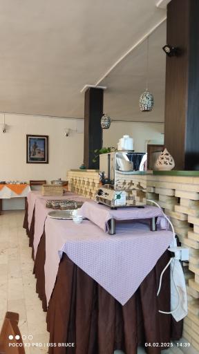 عکس هتل جهانگردی اردکان