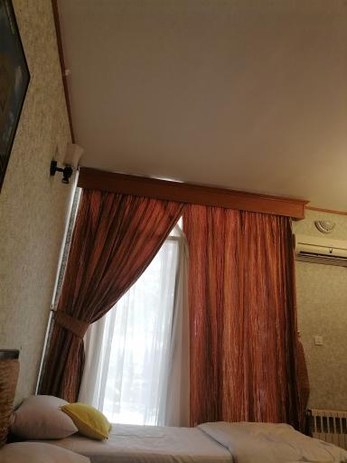 عکس هتل جهانگردی اردکان