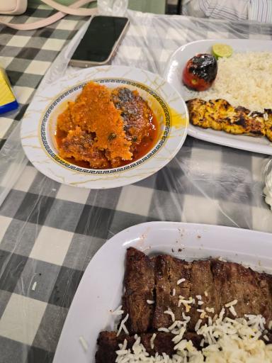 عکس سالن غذاخوری رودکی