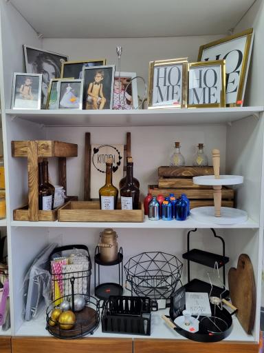 عکس فروشگاه خونه رنگی