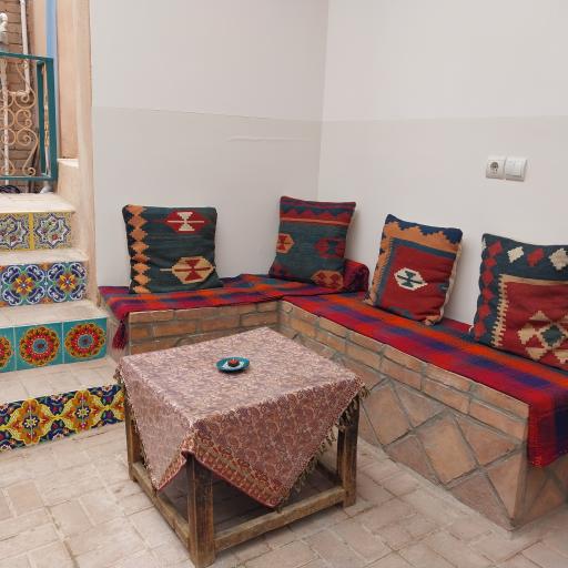 عکس سرای مهرآفرین