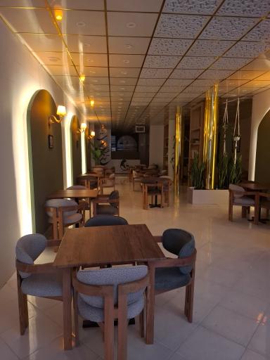 عکس پاتوق مهنوش