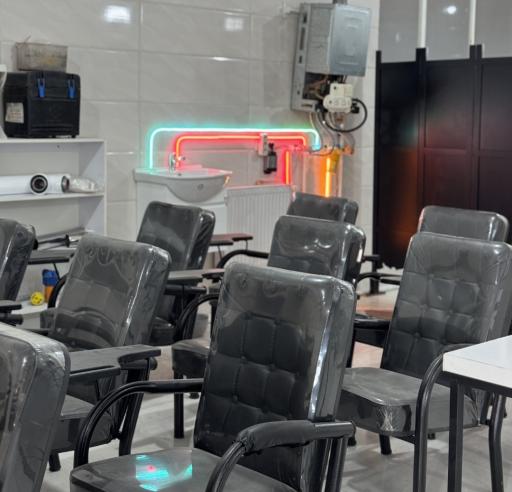 عکس آموزشگاه فنی حرفه ای آذرتوان