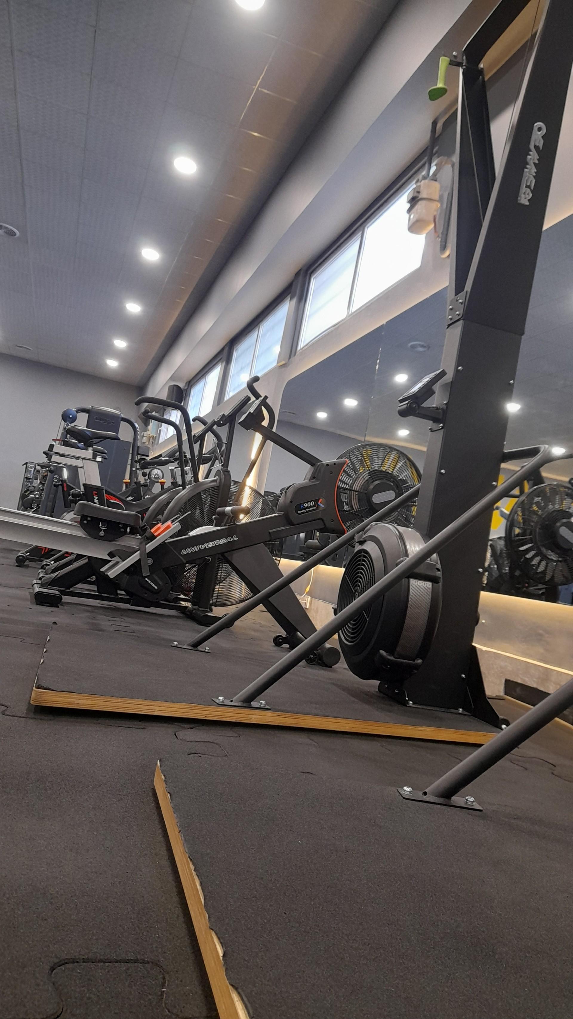 عکس باشگاه اکسیژن