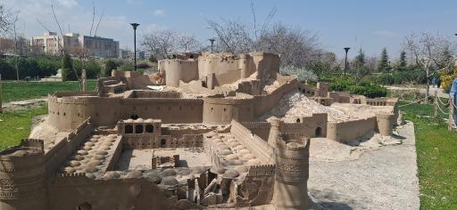 عکس بوستان مینیاتوری