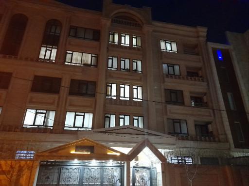عکس ساختمان رویال پارک