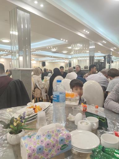 عکس تالار رستوران قائم