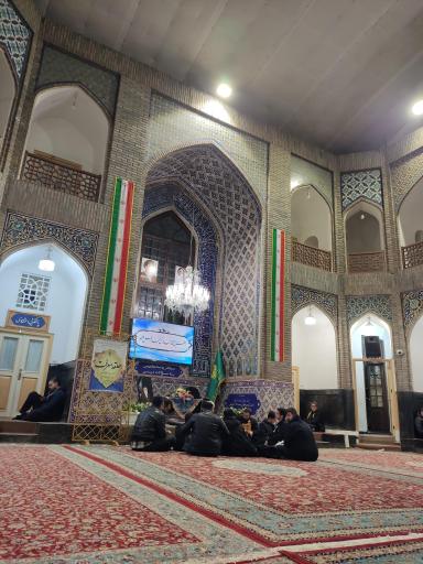 عکس مدرسه پریزاد (پاسخگویی به سوالات دینی)