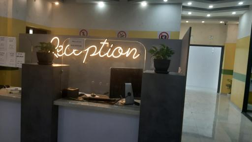 عکس درمانگاه عمومی و تخصصی نوازش