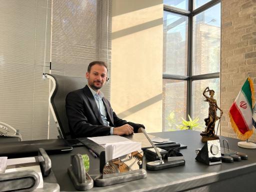 عکس دفتر وکالت احمدی