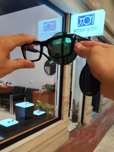 عینک امیر اپتیک emiroptic