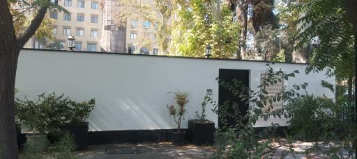 عکس ساختمان موقوفی پسران آفتاب 