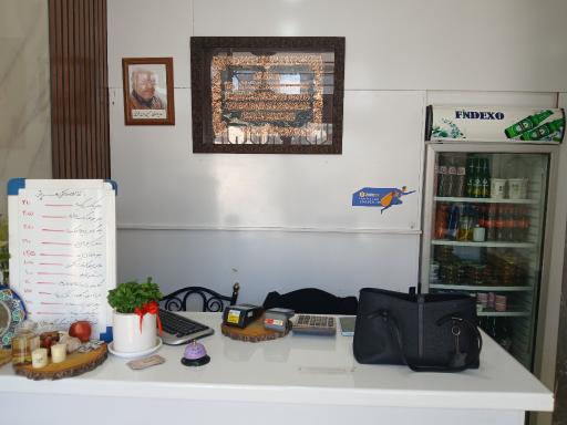 عکس تهیه غذای مهربانو