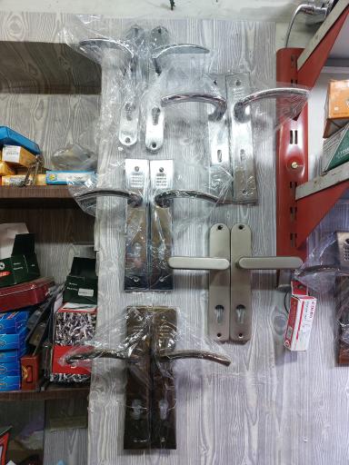 عکس خدمات قفل و کلید طوس