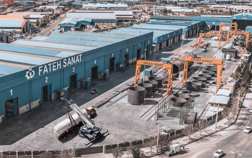 عکس فاتح صنعت کیمیا